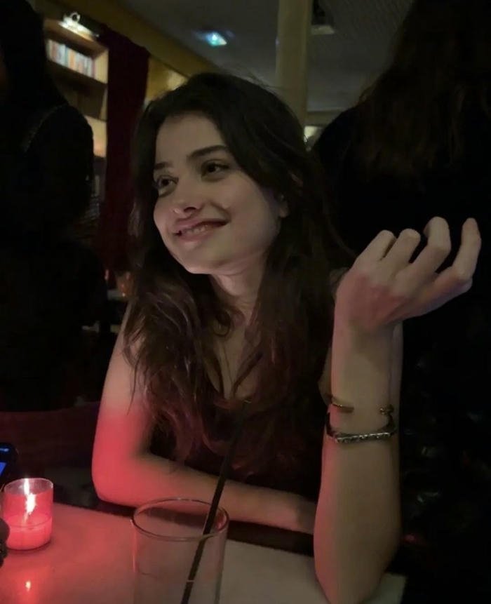 faded lonely girl dp soft mood