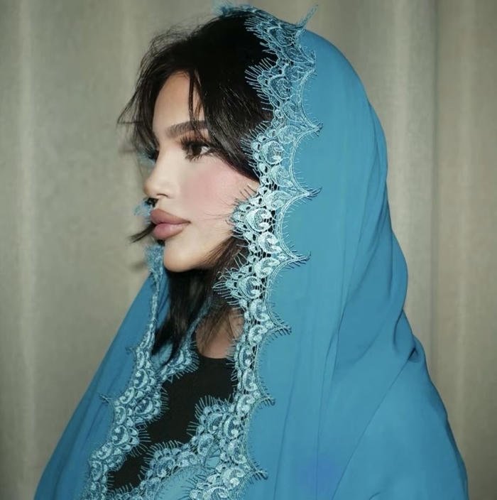 fashionable hijab dp for girls dp