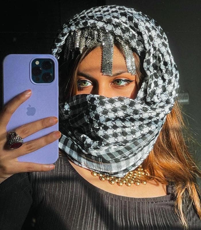 fashionable islamic girls dp modern vibe