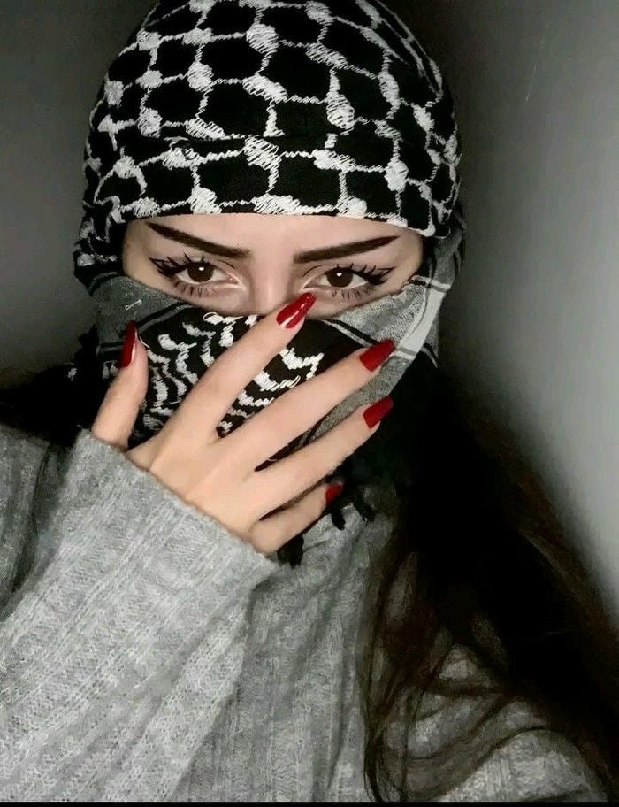 feminine islamic girls dp soft vibe