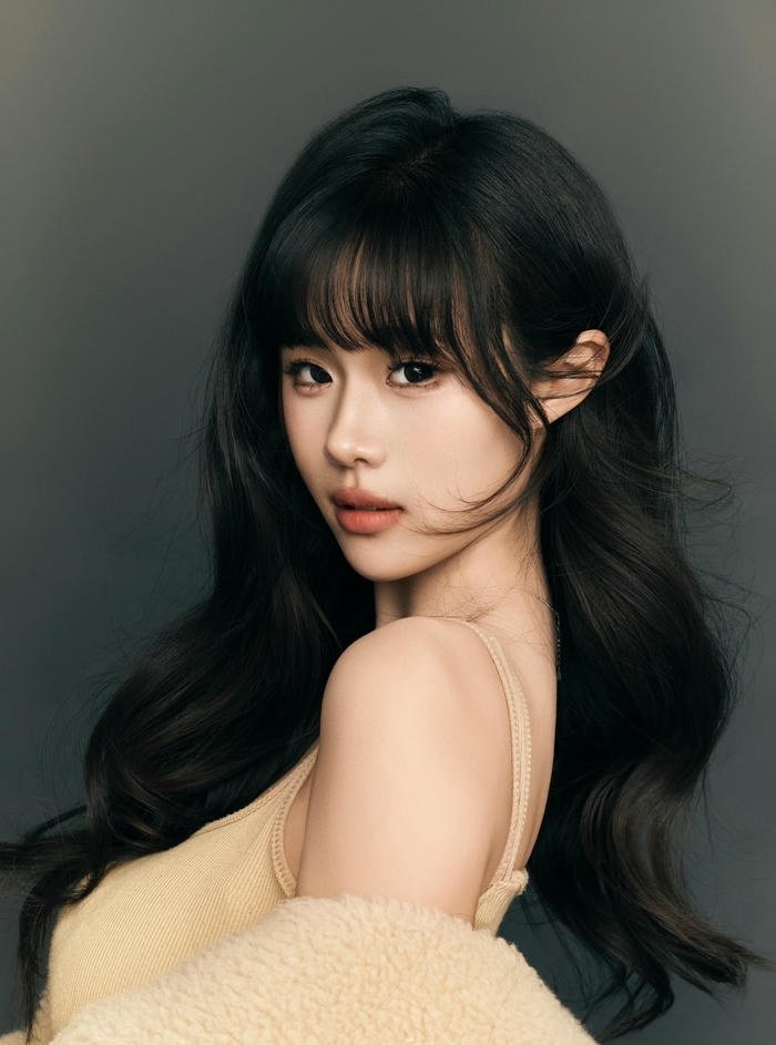 feminine profile dp for girl look