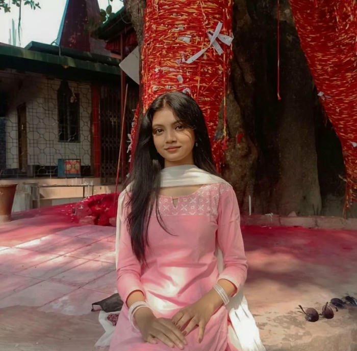 fresh punjabi girls dp natural beauty