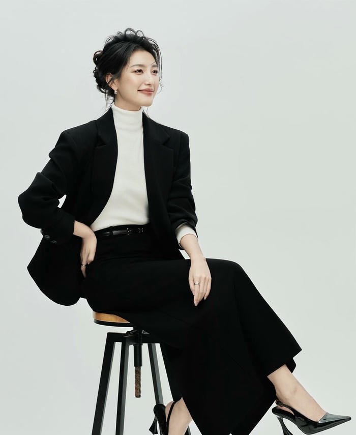 gentle profile dp for girl portrait