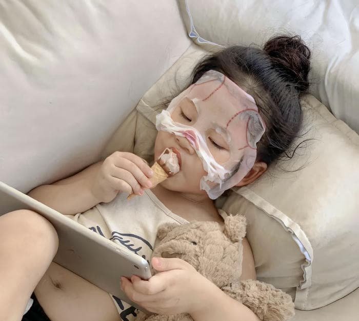 humor girl display pic