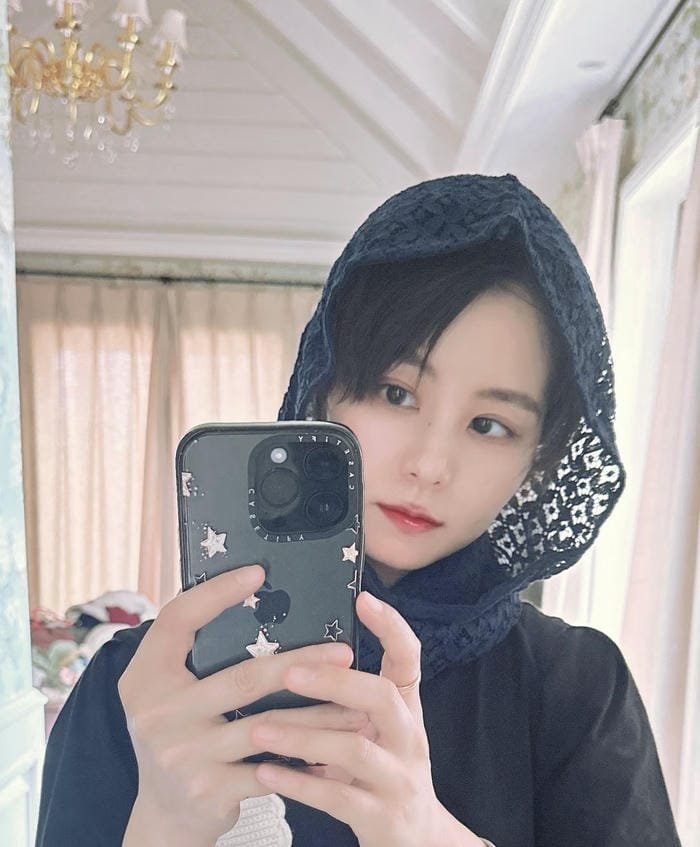 lantern shine for ramadan dp for girls