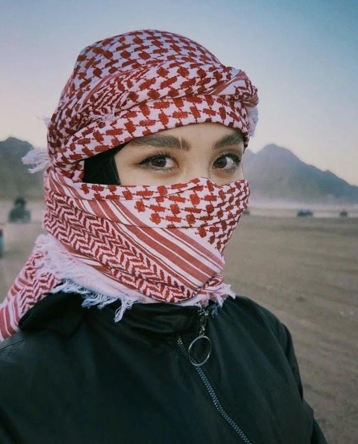 lovely islamic girls dp soft portrait