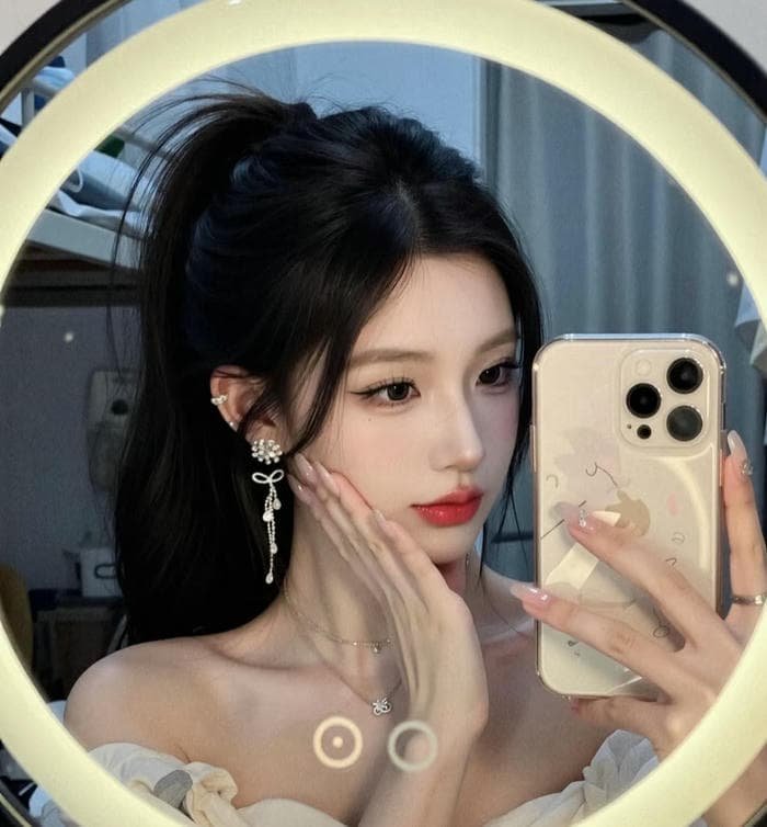 mesmerizing gaze picture