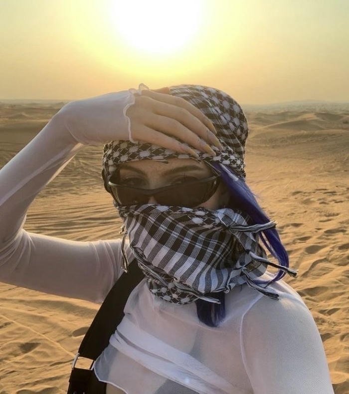 modern islamic girls dp fashion look