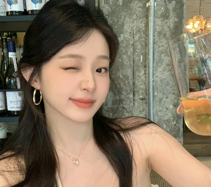 modern look girl wearing hoops