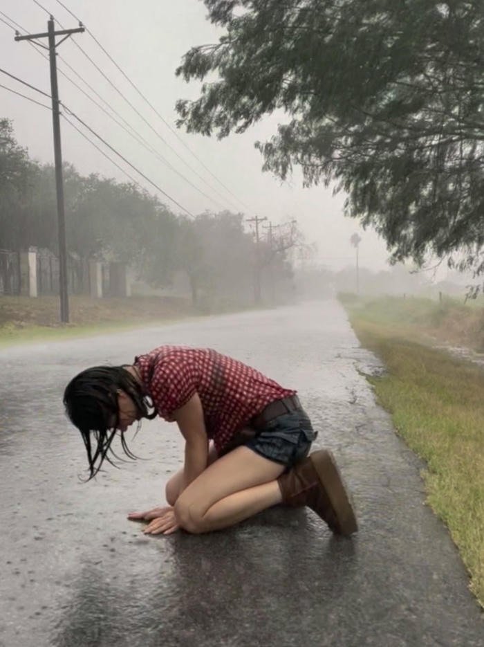 peaceful mood off dp for girl look