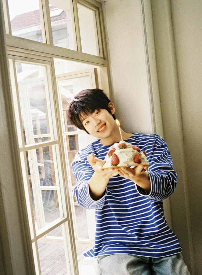 simple birthday boy dp