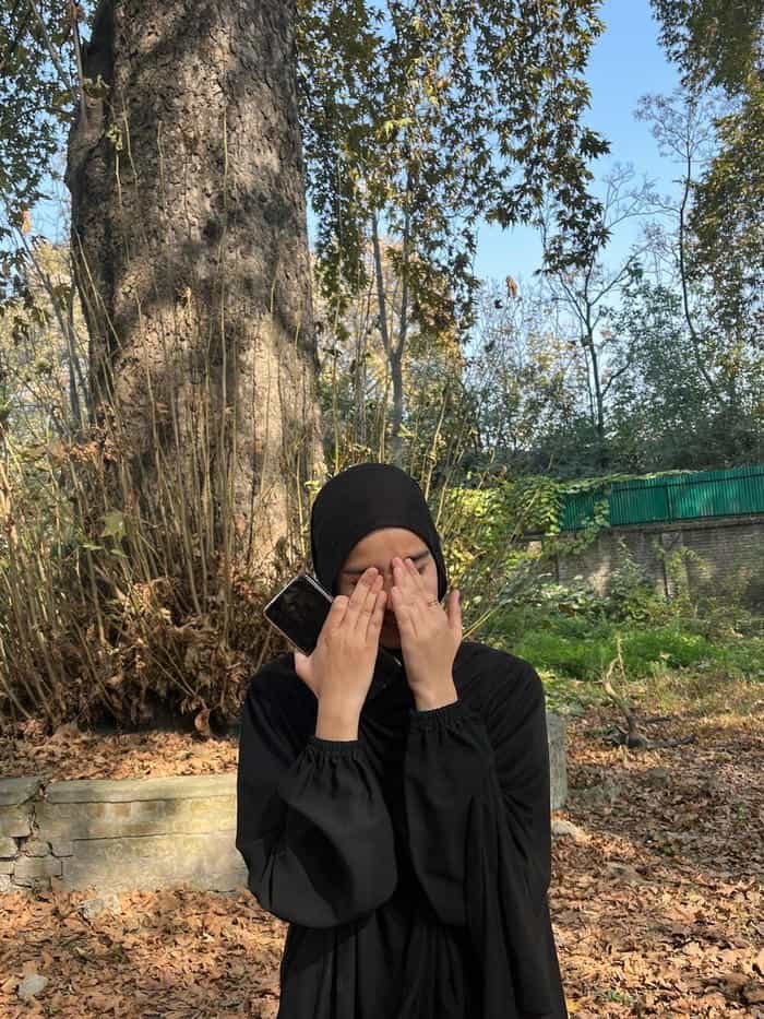 simple muslim girl dp clean look