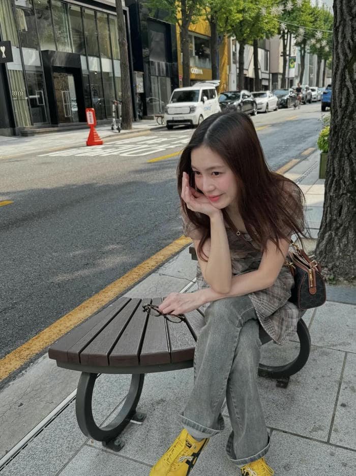 soft love dp for girls mood