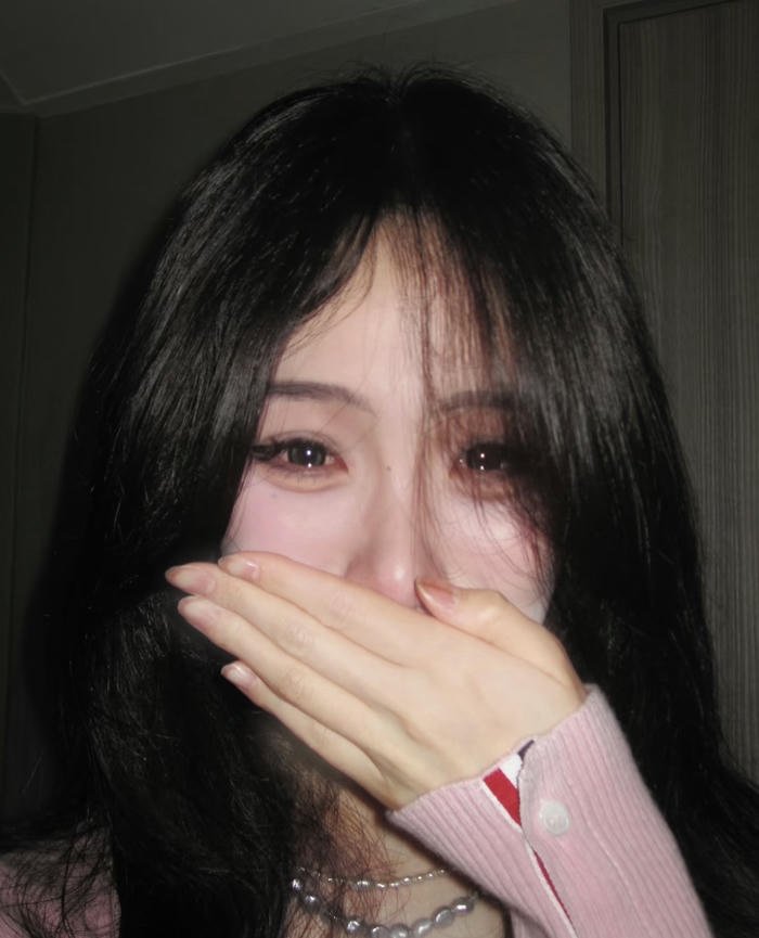 soft tears shown in girls sad dp