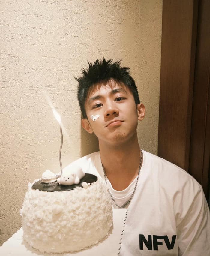 solo birthday boy dp