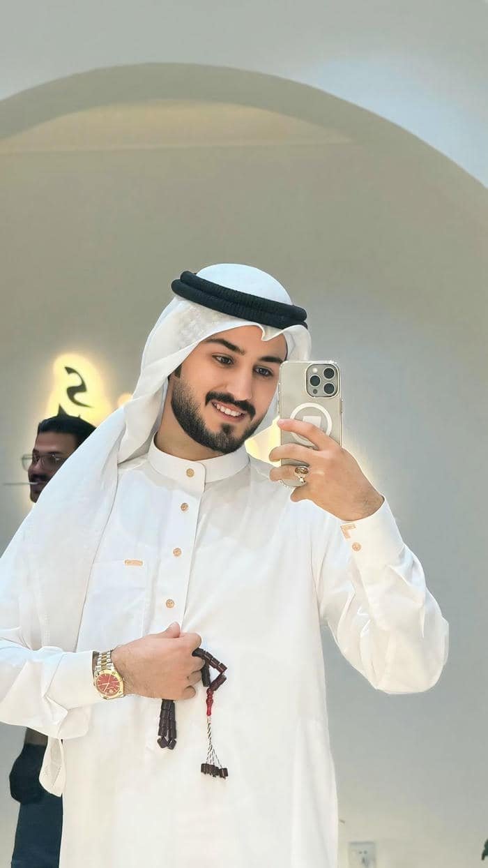 stylish dp muslim boy