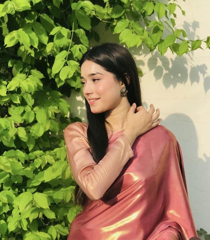 subtle marathi girls dp clean aesthetic