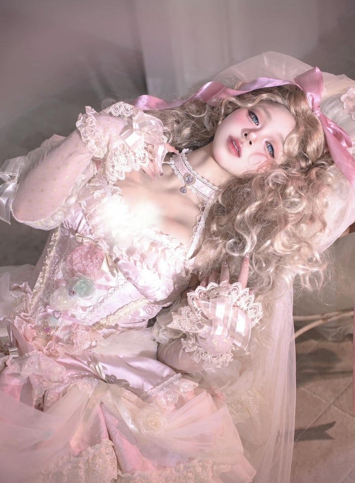 tender love dp for girls feeling