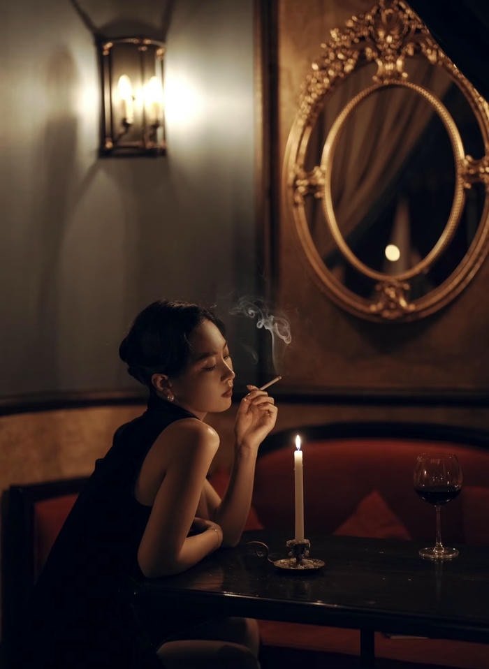 urban feel for smoking girl dp