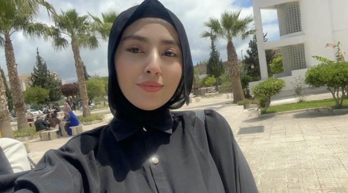 warm moonlight for ramadan dp for girls