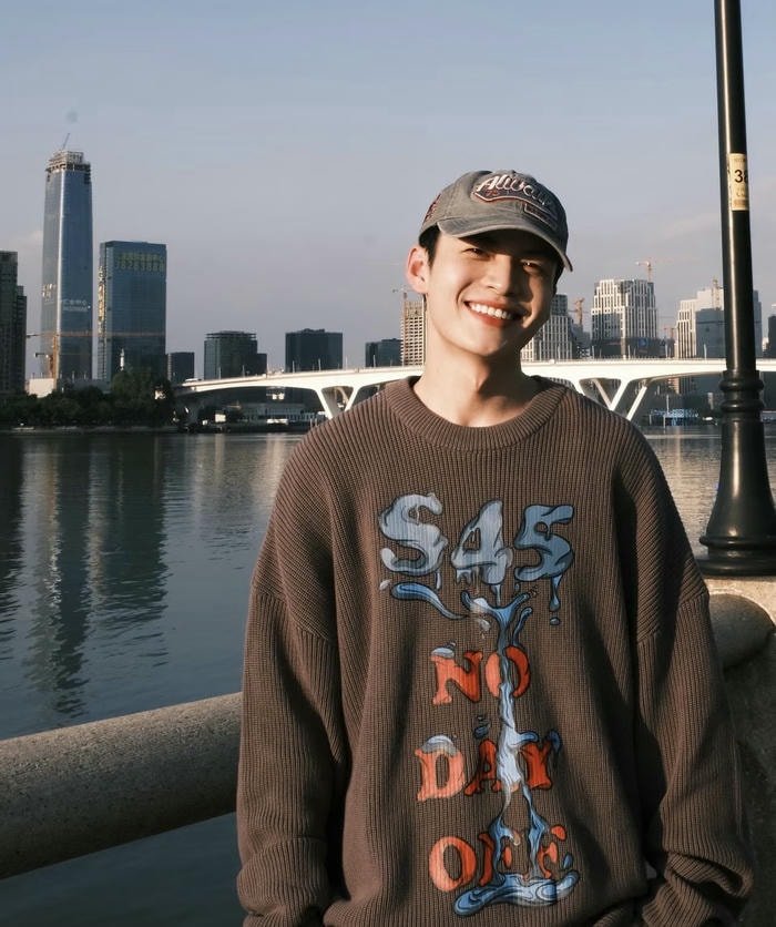 boys dp funny smile no context