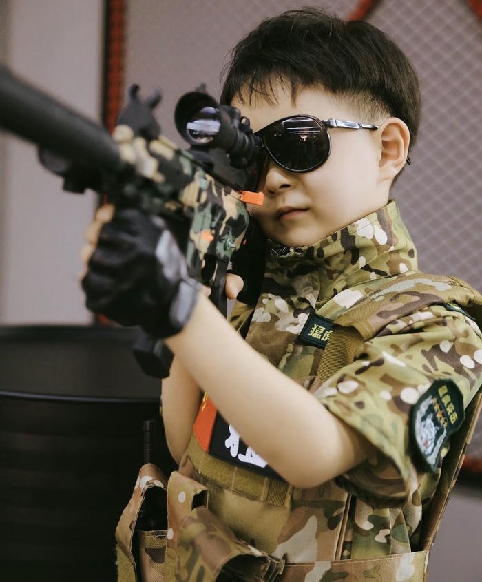 dangerous boy dp silent street menace