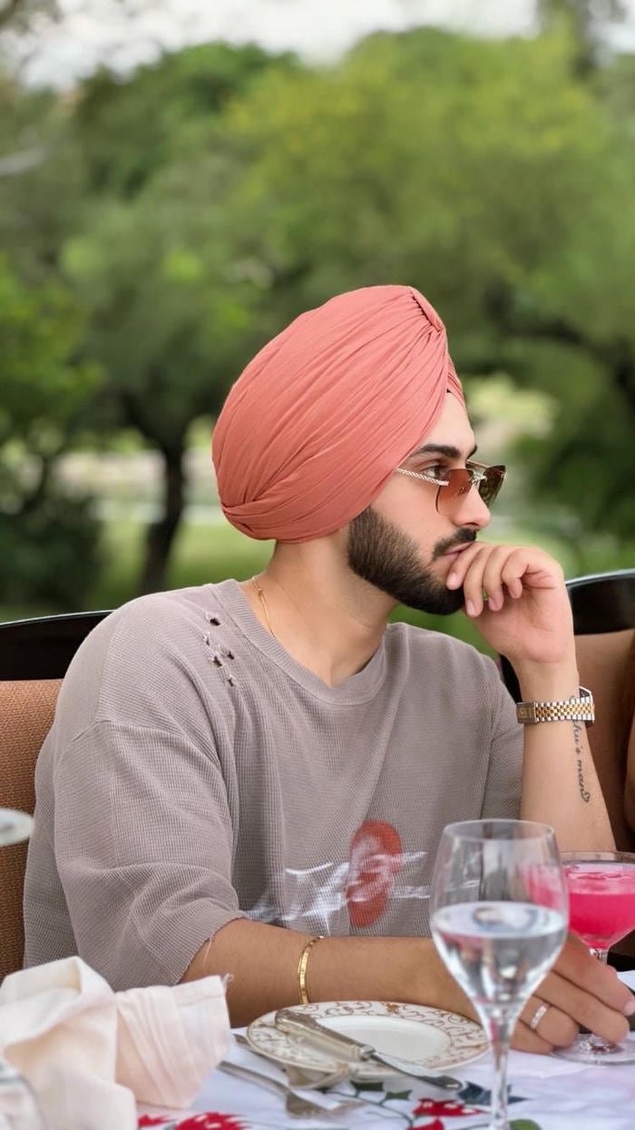 modern fashion punjabi boy dp pose