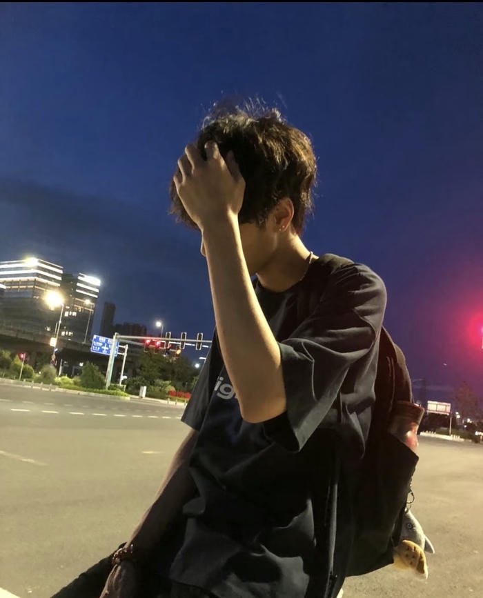 off mood dp follows lonely boy shadows