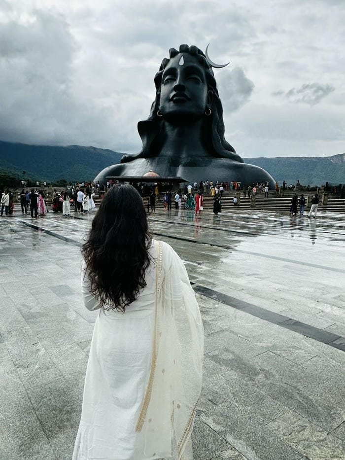 unyielding mood from mahakal dp girl