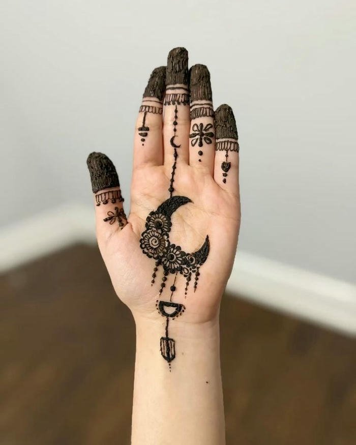 Moon mehndi design minimalistic artwork showing elegant ornamental forms